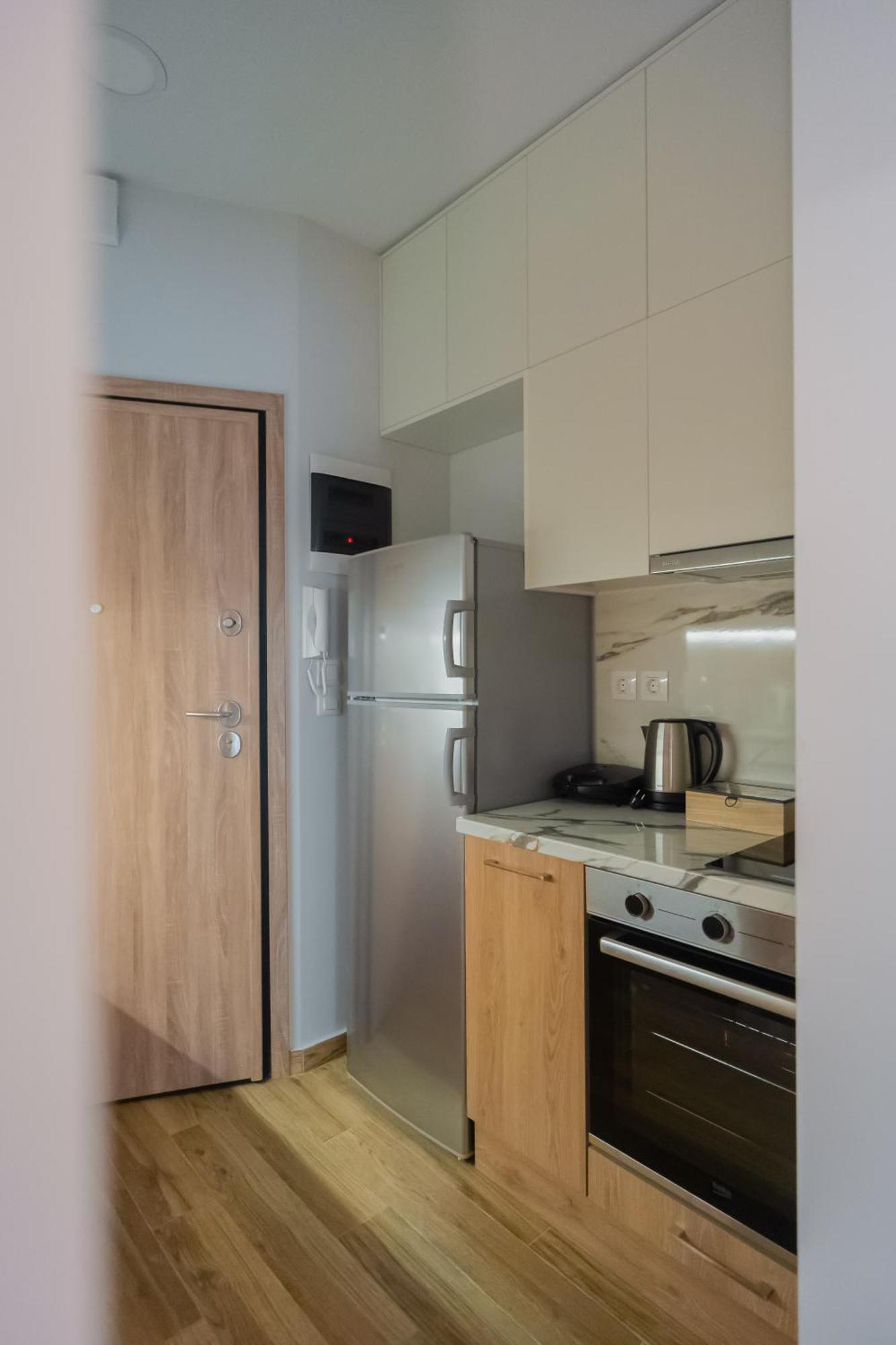 Apartment Ethra 3 *